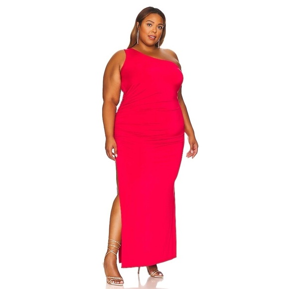 REMI x REVOLVE Gigi Maxi Dress in Cherry Red Size 3X - Picture 1 of 9
